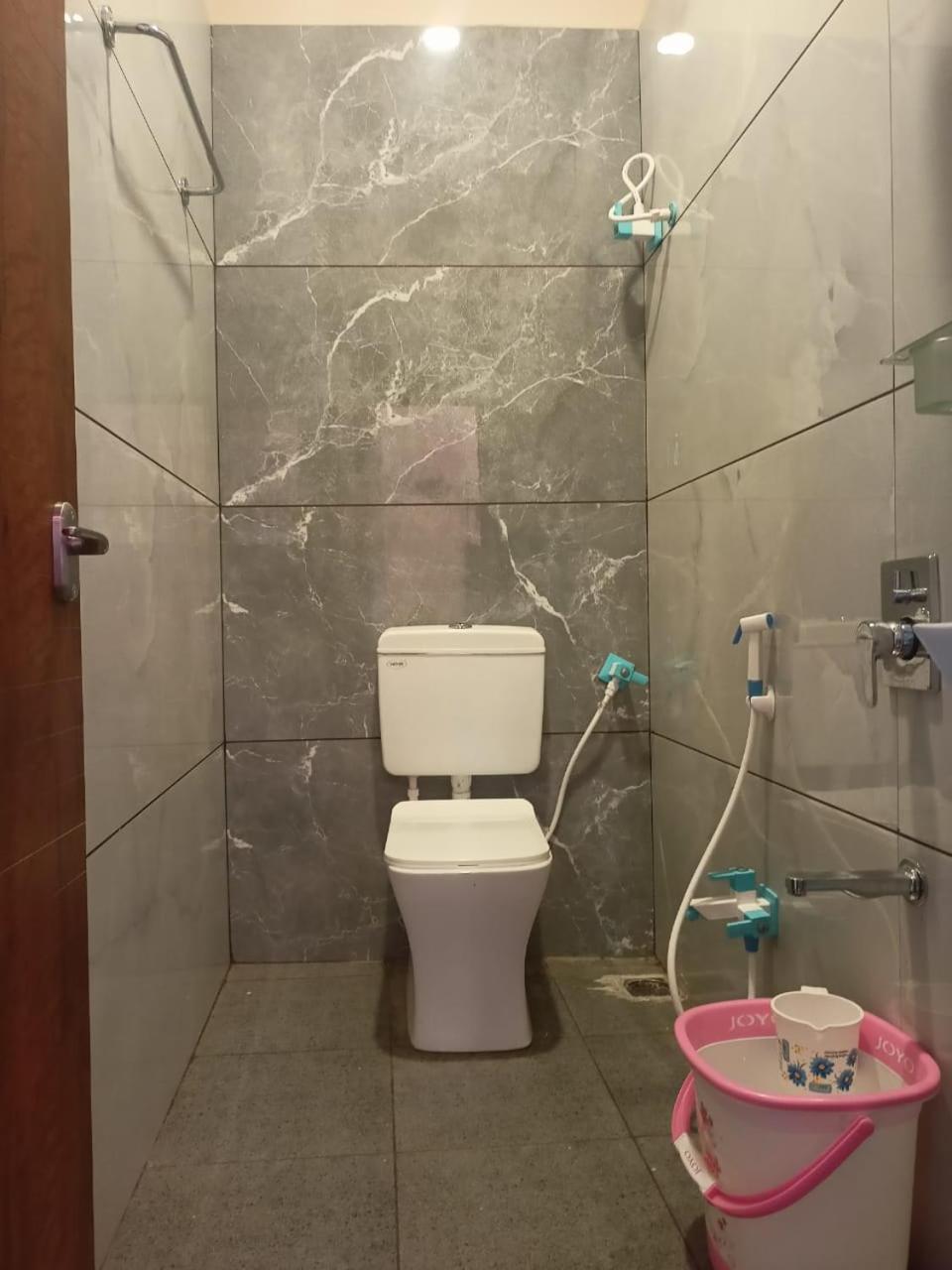 Anant Home Stay 우자인 외부 사진