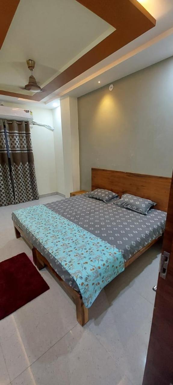 Anant Home Stay 우자인 외부 사진